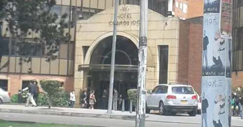 HOTEL COSMOS 100 HOTEL COSMOS 100